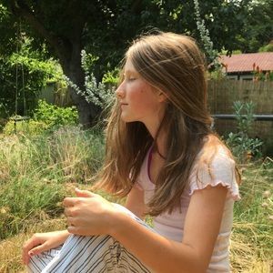 Meet your Posher, Rose